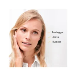 Alternative view of Isdin Isdinceutics Flavo-C Ultraglican Viso 10 Fiale